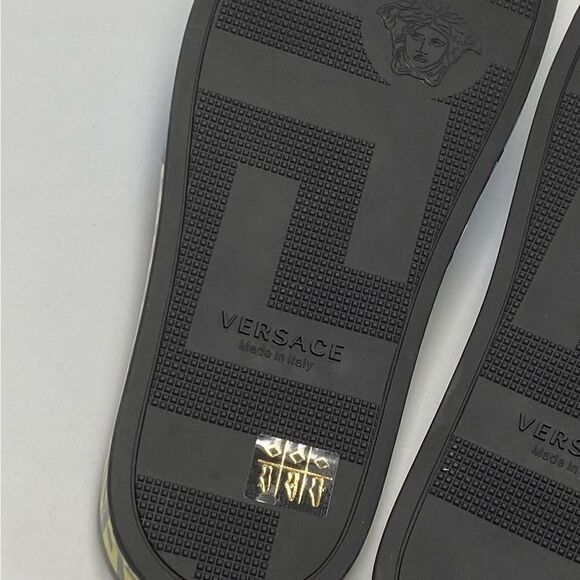 Versace Greca Monogram Flap Sandals size 43/ us size 10 - Picture 12 of 12